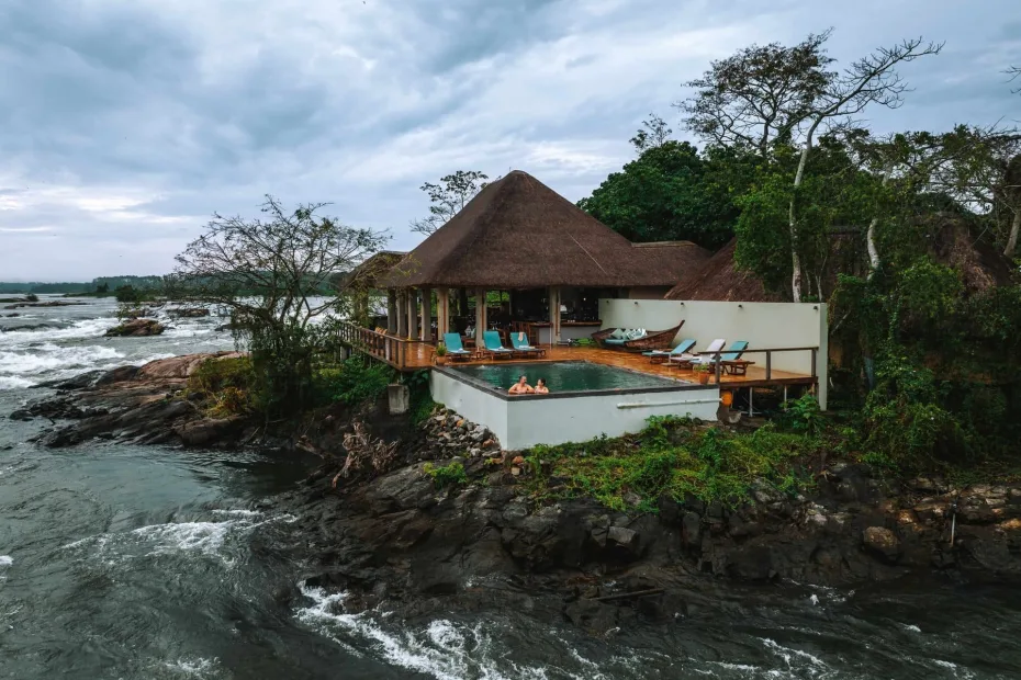 Tourists in a plunge pool at Wildwaters lodge